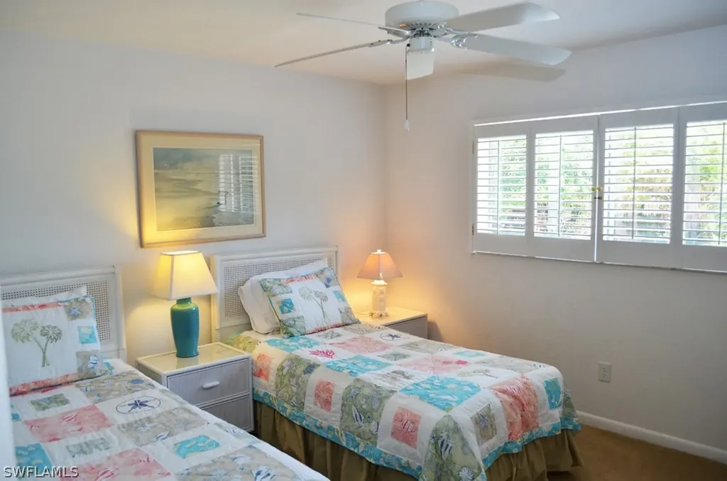 221 Robinwood Circle Sanibel FL 33957