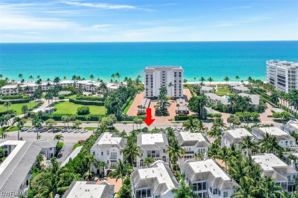 1724 Gulf Shore Boulevard N Naples FL 34102