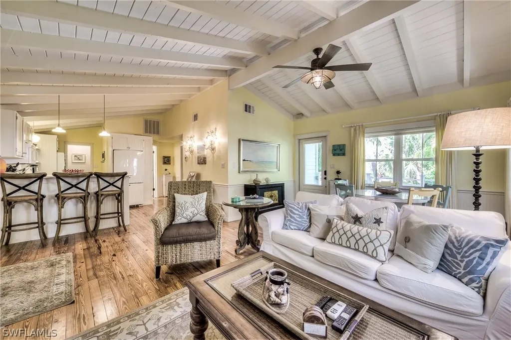 966 Fitzhugh Street Sanibel FL 33957