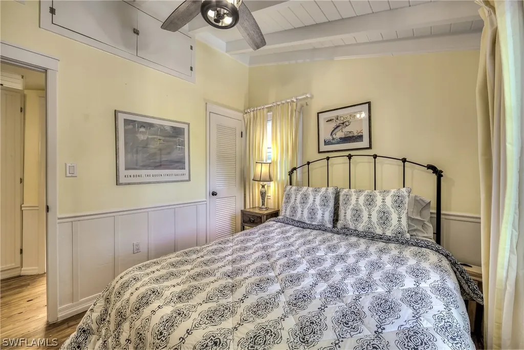 966 Fitzhugh Street Sanibel FL 33957