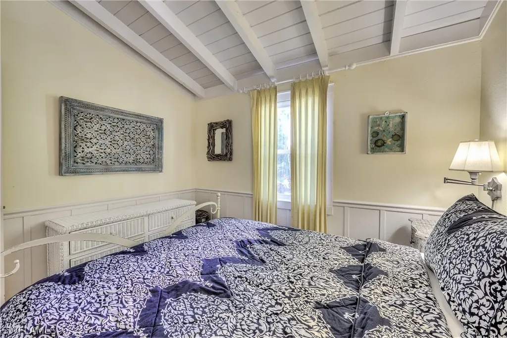 966 Fitzhugh Street Sanibel FL 33957