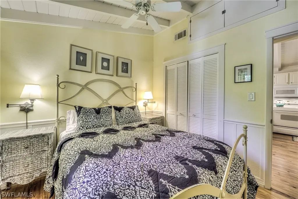 966 Fitzhugh Street Sanibel FL 33957