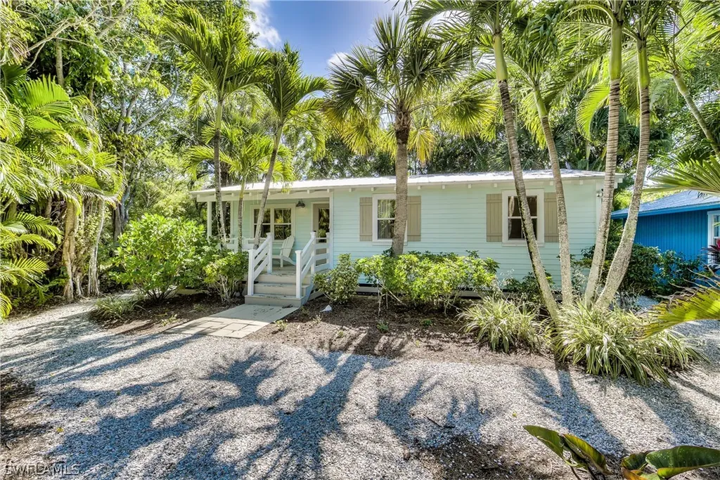 966 Fitzhugh Street Sanibel FL 33957
