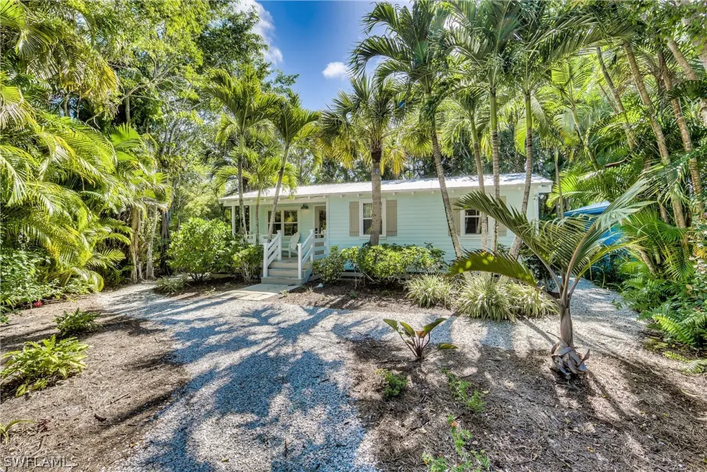 966 Fitzhugh Street Sanibel FL 33957