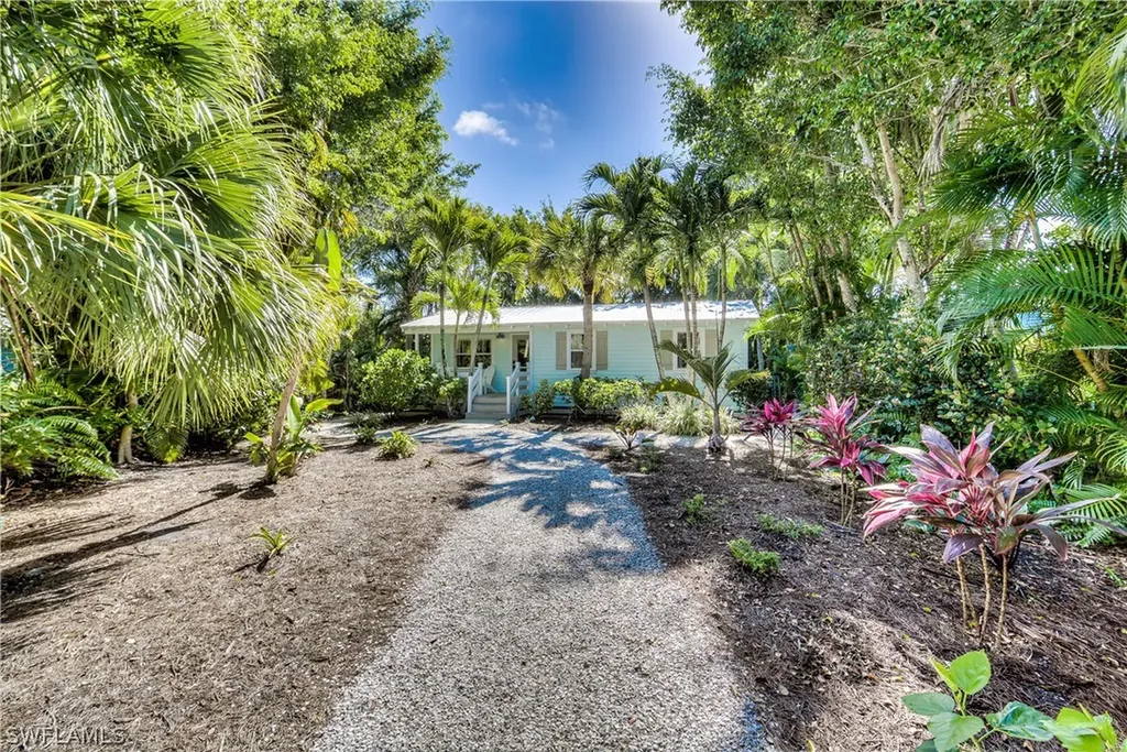 966 Fitzhugh Street Sanibel FL 33957
