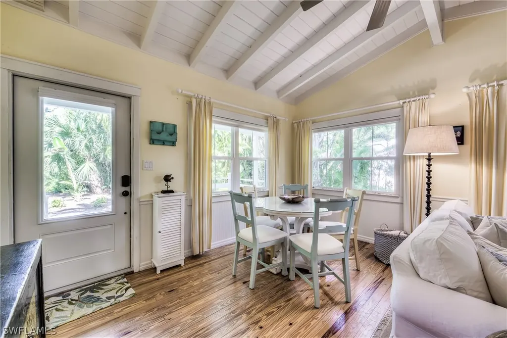 966 Fitzhugh Street Sanibel FL 33957
