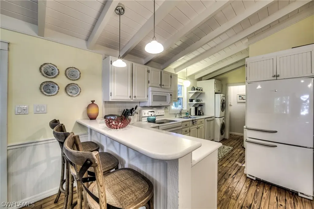 966 Fitzhugh Street Sanibel FL 33957