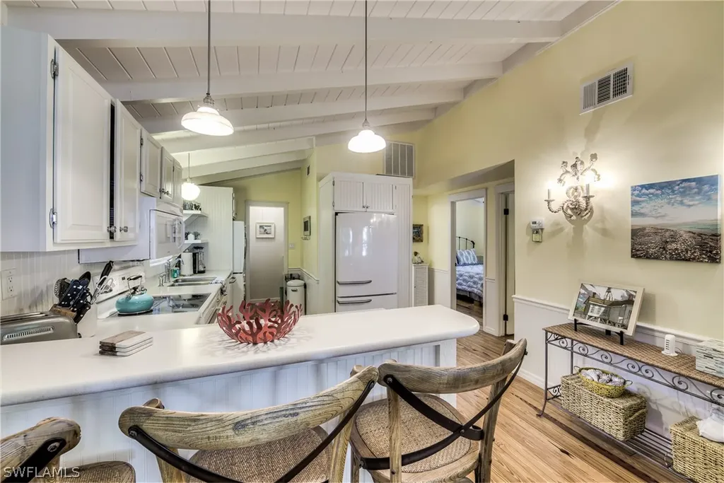 966 Fitzhugh Street Sanibel FL 33957