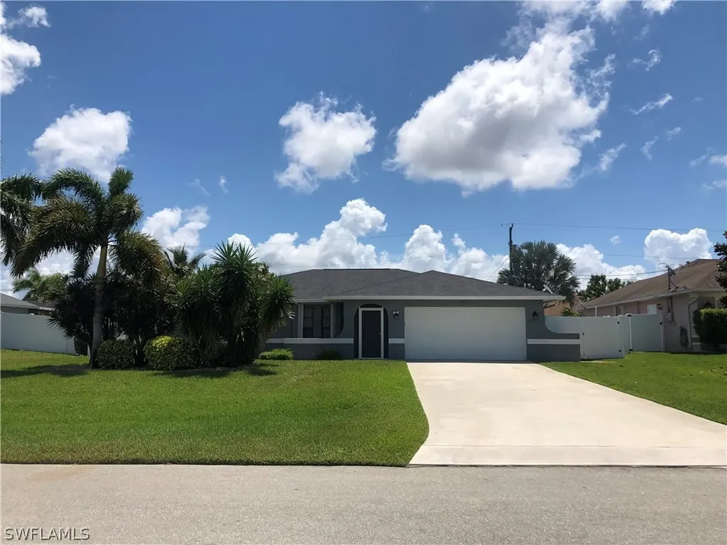 3227 SW 15th Avenue Cape Coral FL 33914