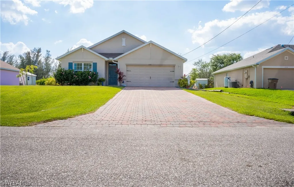 1128 NW 19th Place Cape Coral FL 33993
