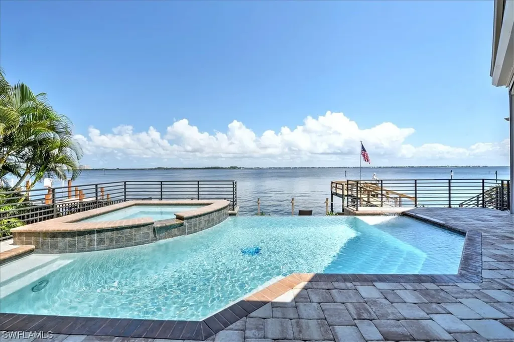 Fort Myers FL 33908