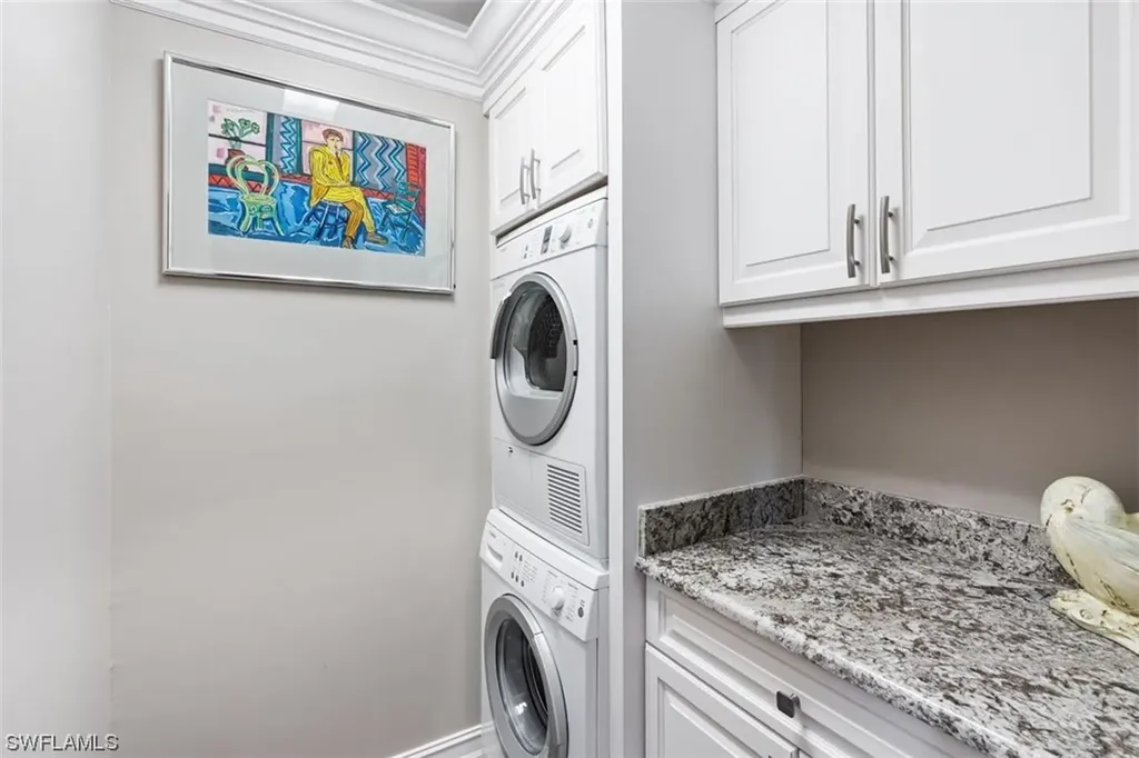 1325 7th Street S Naples FL 34102