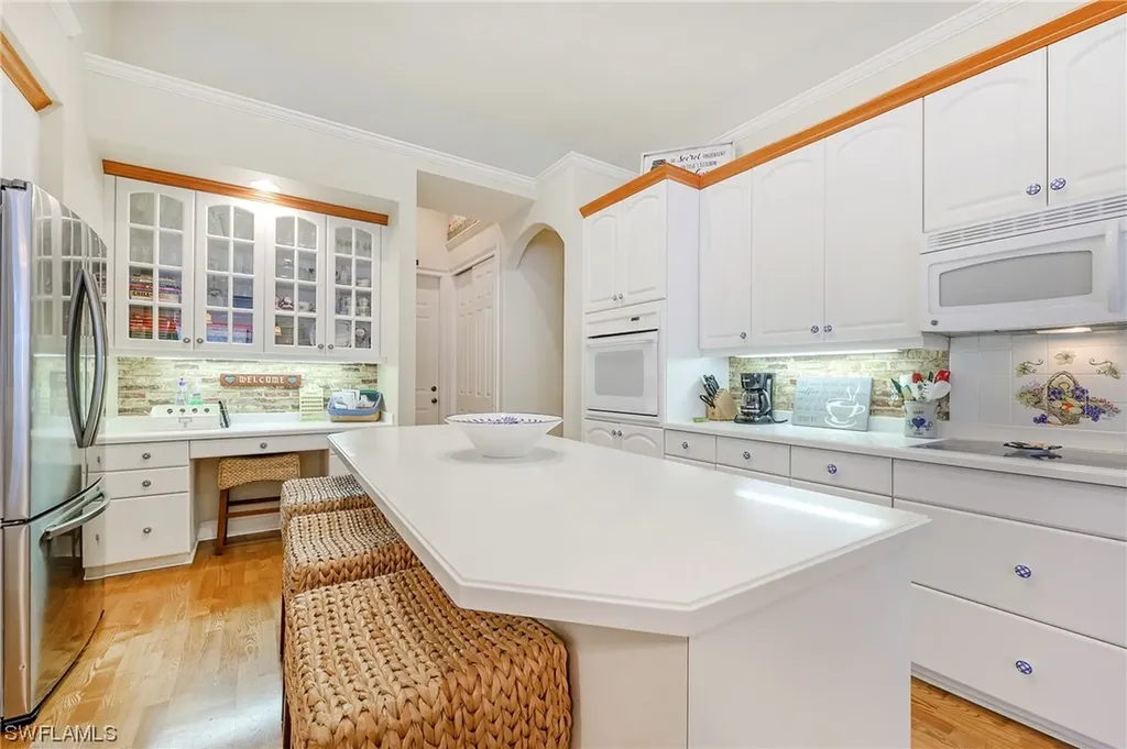 8137 Lowbank Drive Naples FL 34109