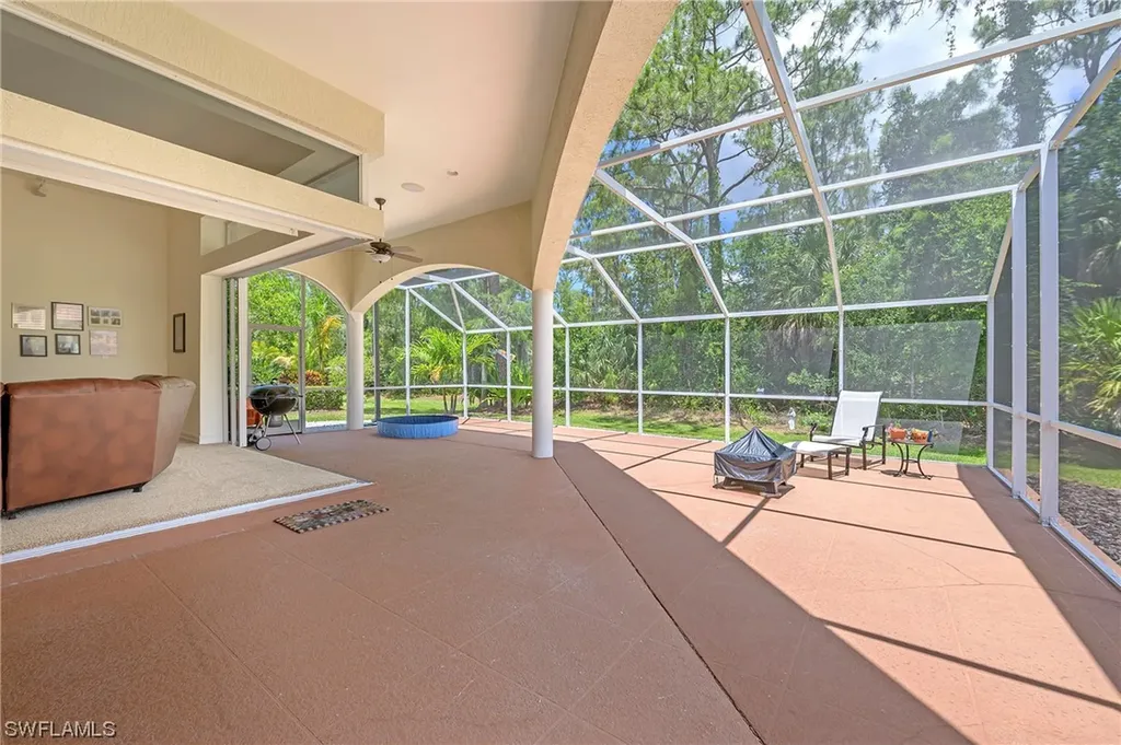 8137 Lowbank Drive Naples FL 34109