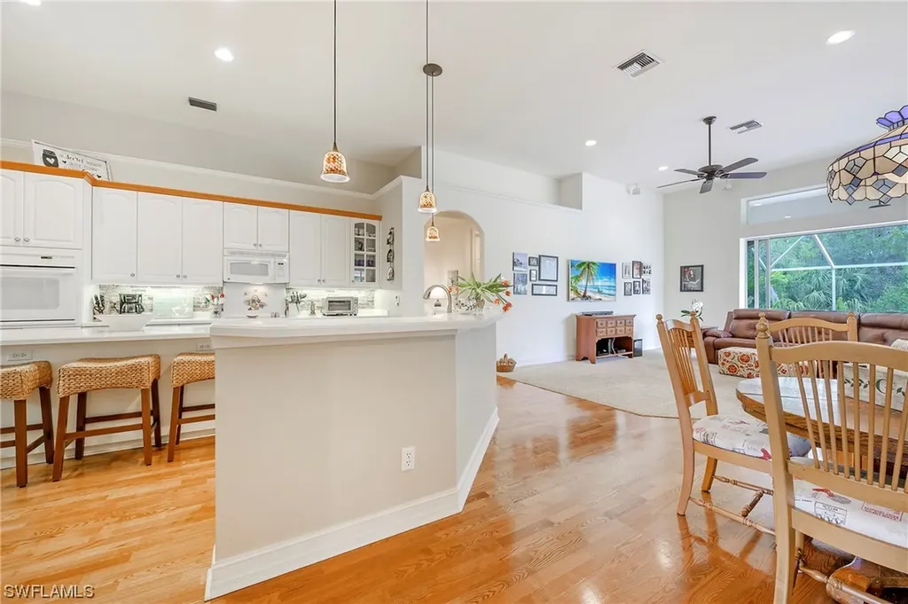8137 Lowbank Drive Naples FL 34109