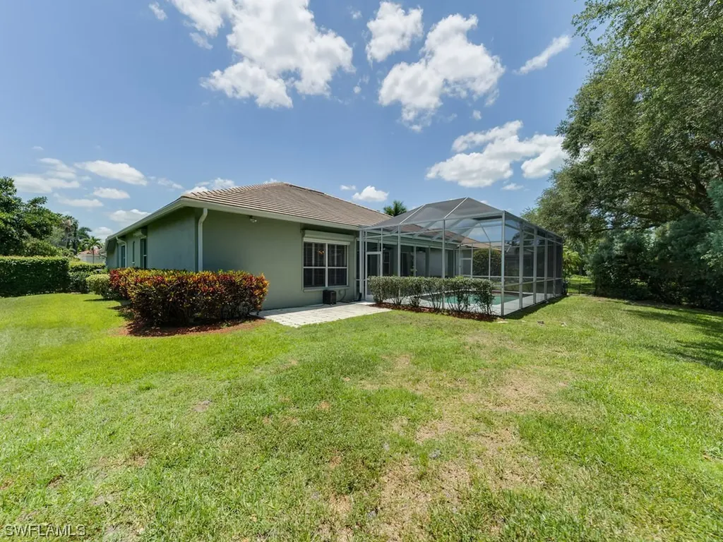 25700 Creekbend Drive Bonita Springs FL 34135