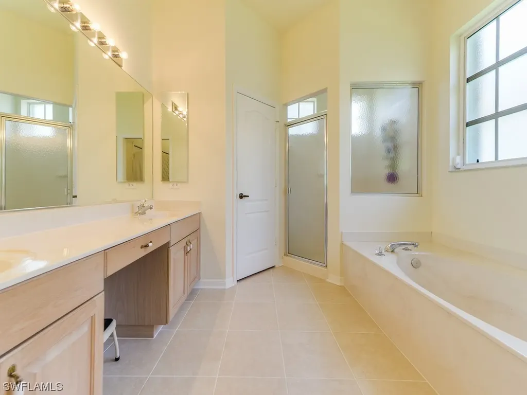 25700 Creekbend Drive Bonita Springs FL 34135