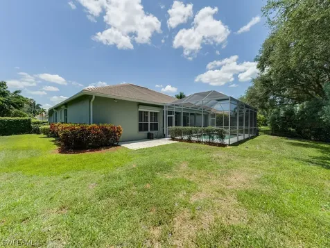 25700 Creekbend Drive Bonita Springs FL 34135