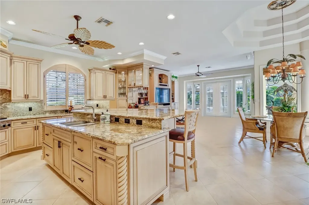 4624 Pond Apple Drive N Naples FL 34119-8546