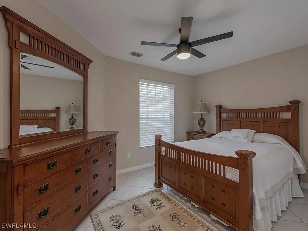 4475 Dover Court Naples FL 34105