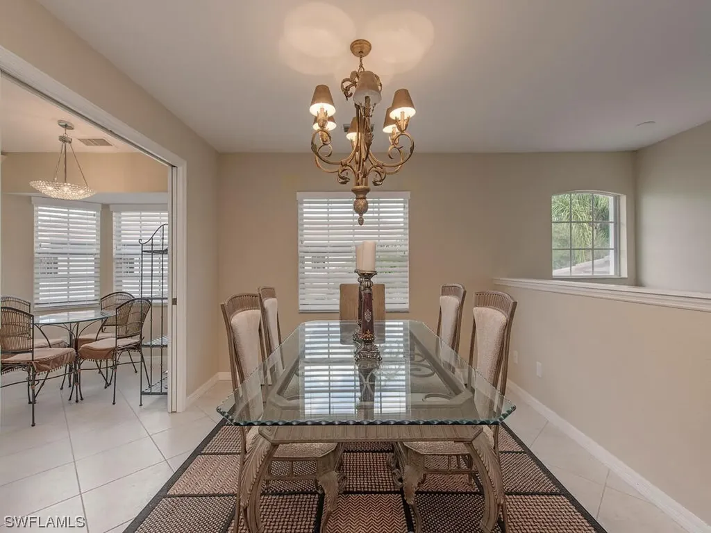 4475 Dover Court Naples FL 34105