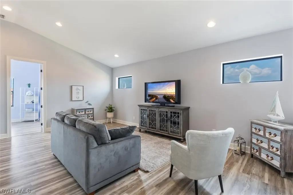 9143 Trivoli Terrace Naples FL 34119