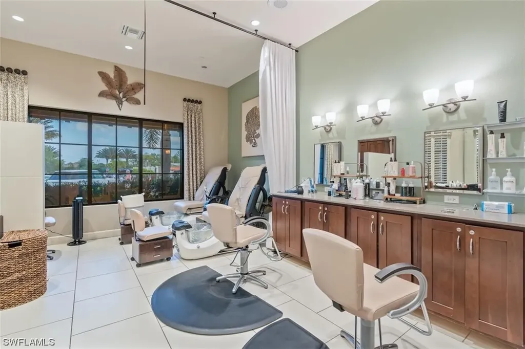 9143 Trivoli Terrace Naples FL 34119