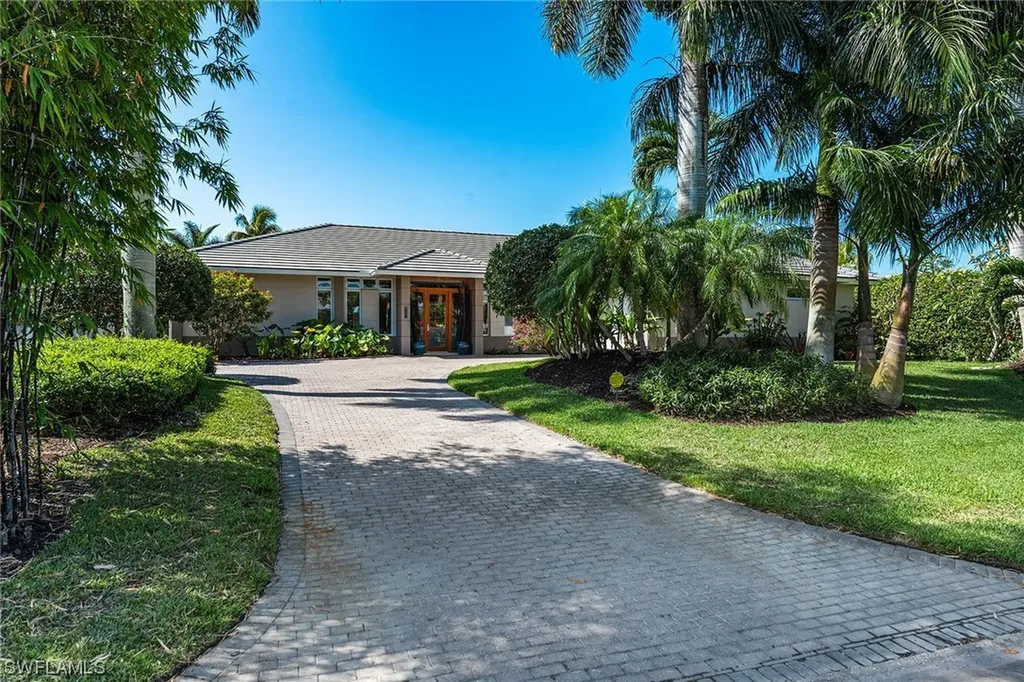 Naples FL, 550 Starboard Drive