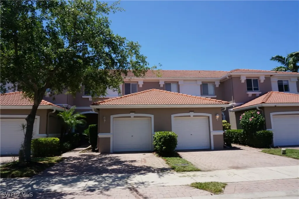 10006 Salina Street Fort Myers FL 33905