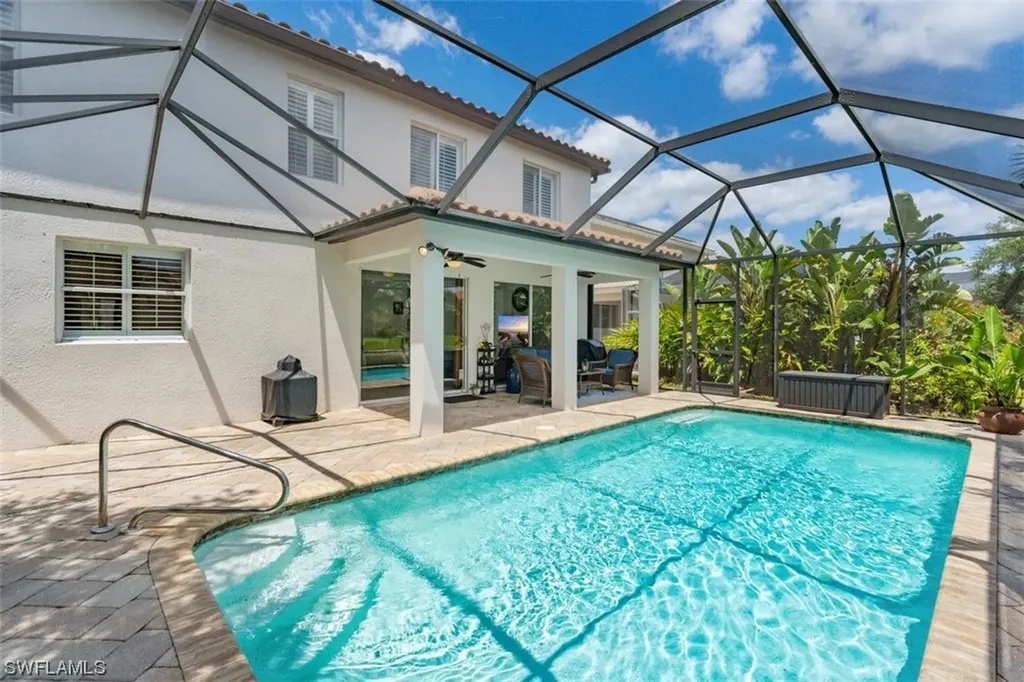 8293 Laurel Lakes Way Naples FL 34119