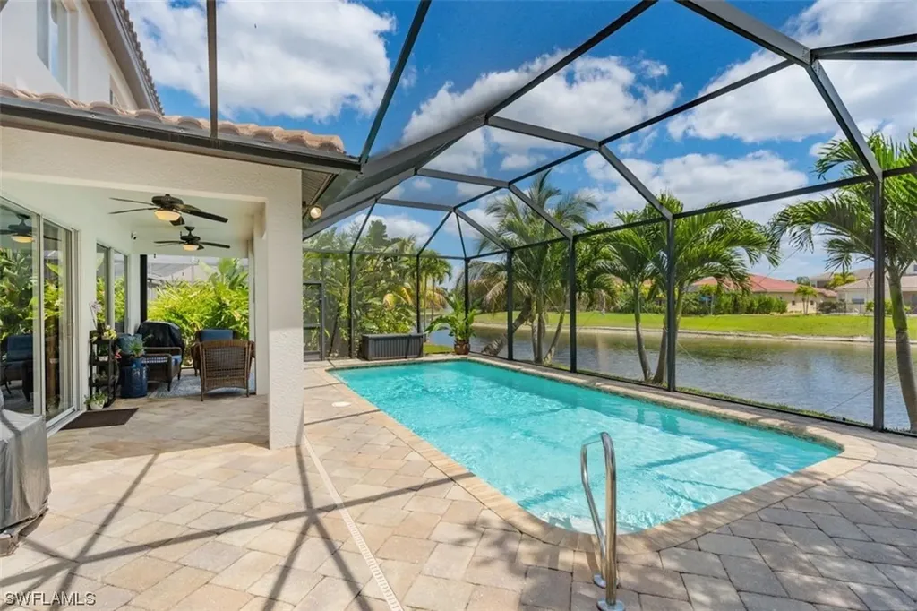 8293 Laurel Lakes Way Naples FL 34119