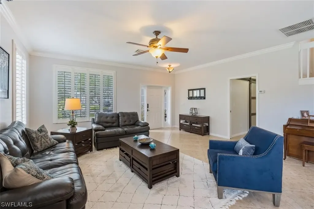 8293 Laurel Lakes Way Naples FL 34119