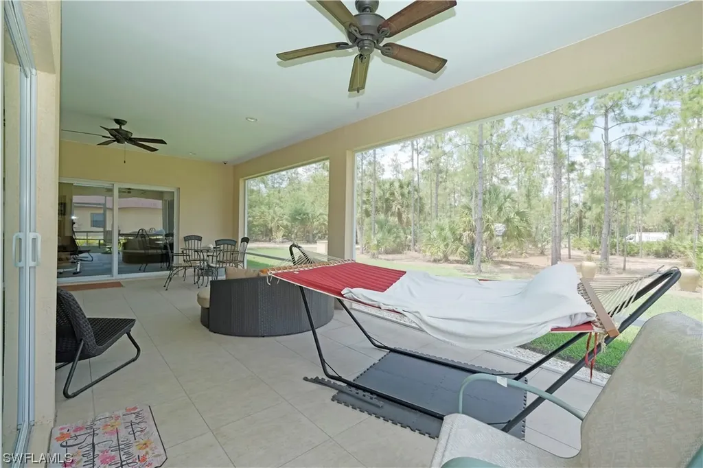 1895 24th Avenue NE Naples FL 34120