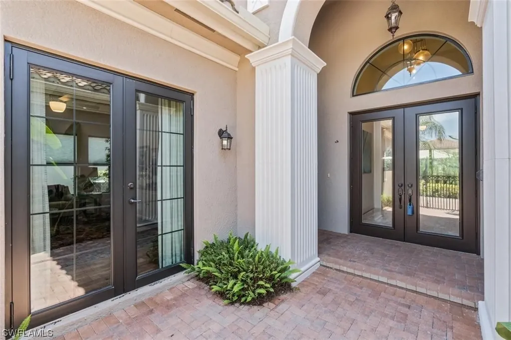 3348 Atlantic Circle Naples FL 34119