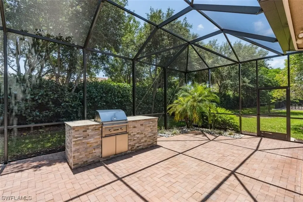 3348 Atlantic Circle Naples FL 34119