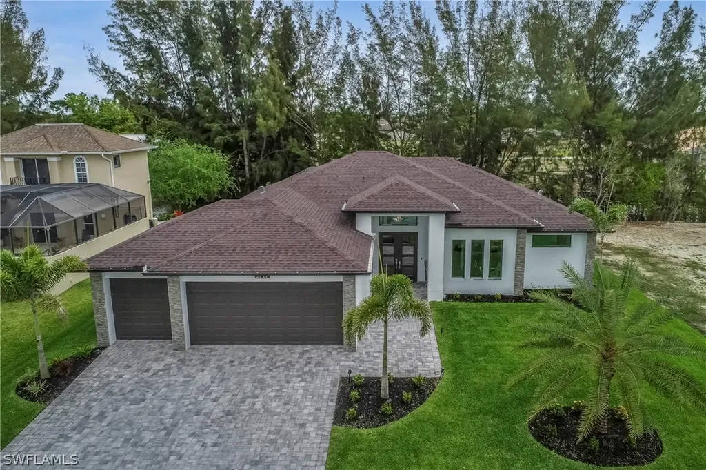 2517 SW 17th Place Cape Coral FL 33914