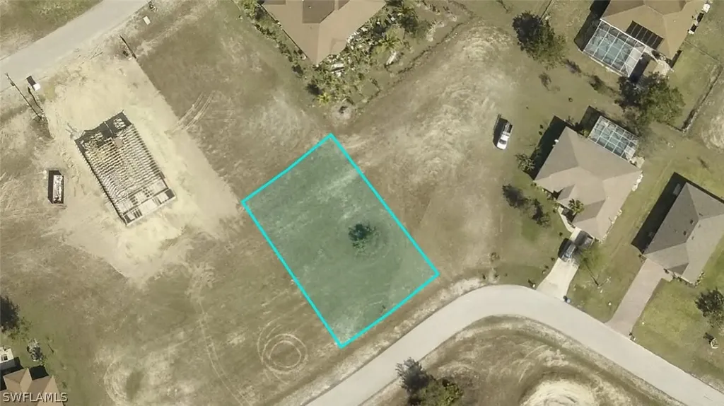 631 NW 29th Terrace Cape Coral FL 33993