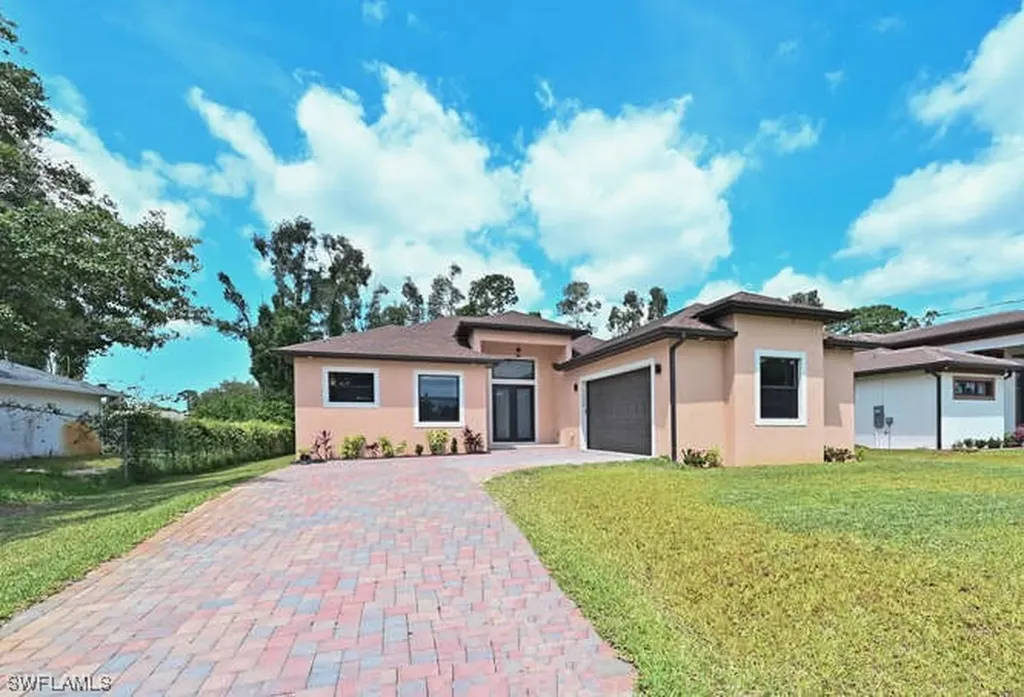 17566 Johnstown Court Fort Myers FL 33967