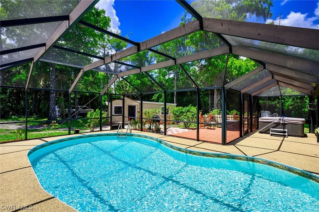 4300 15th Avenue SW Naples FL 34116