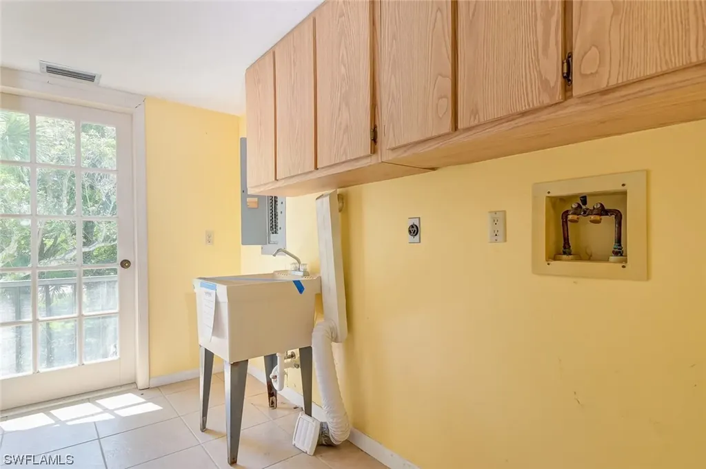 4155 Dingman Drive Sanibel FL 33957