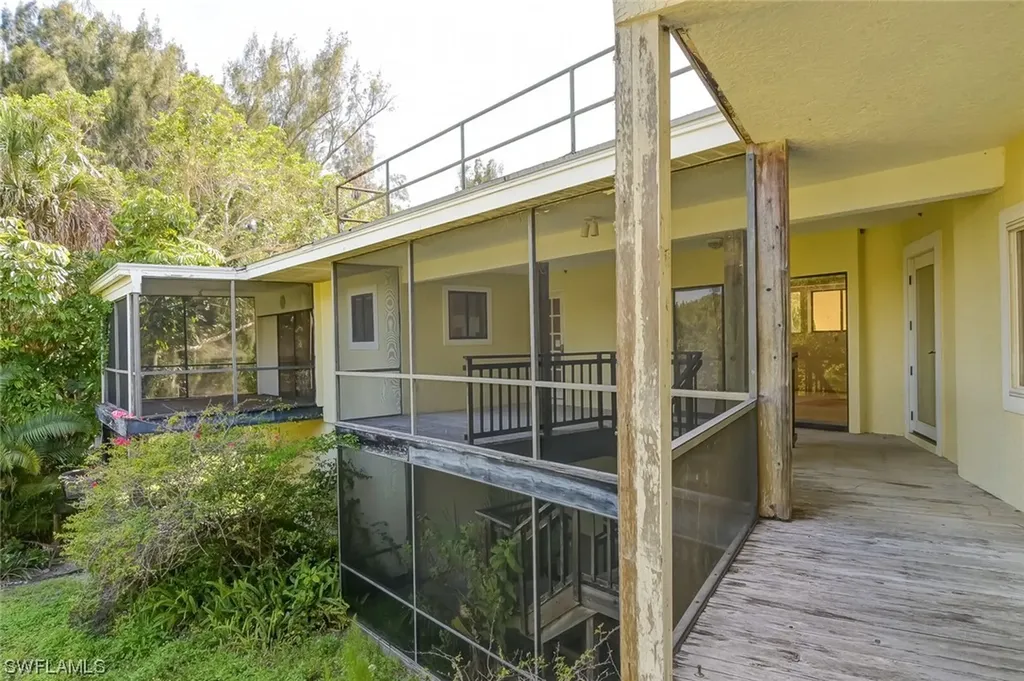 4155 Dingman Drive Sanibel FL 33957