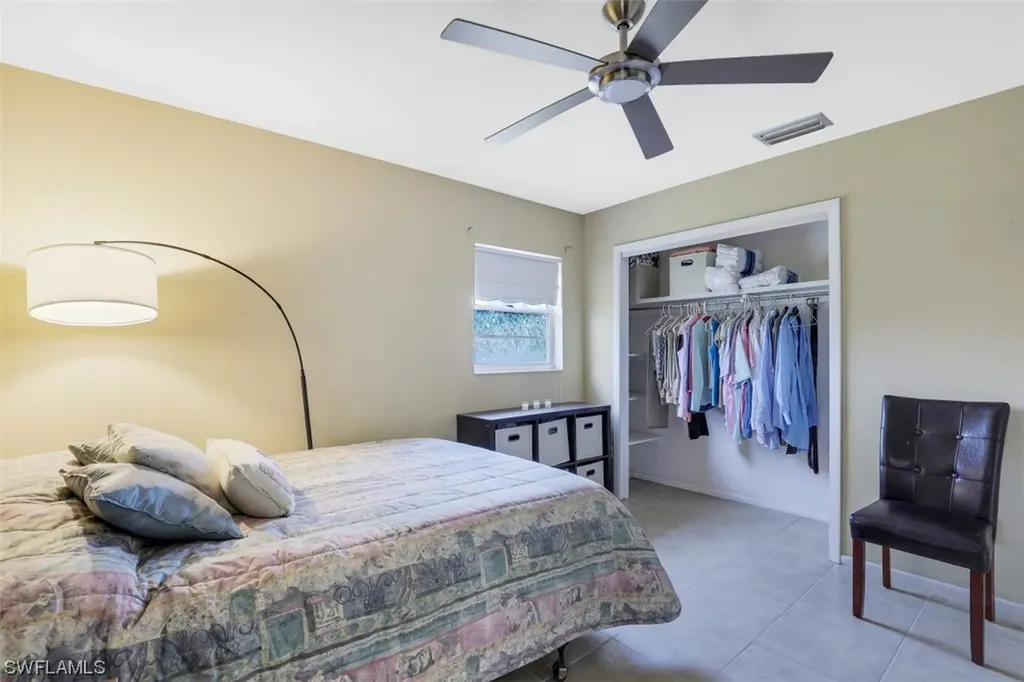 601 109th Avenue N Naples FL 34108