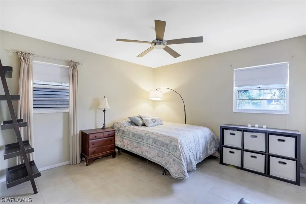 601 109th Avenue N Naples FL 34108
