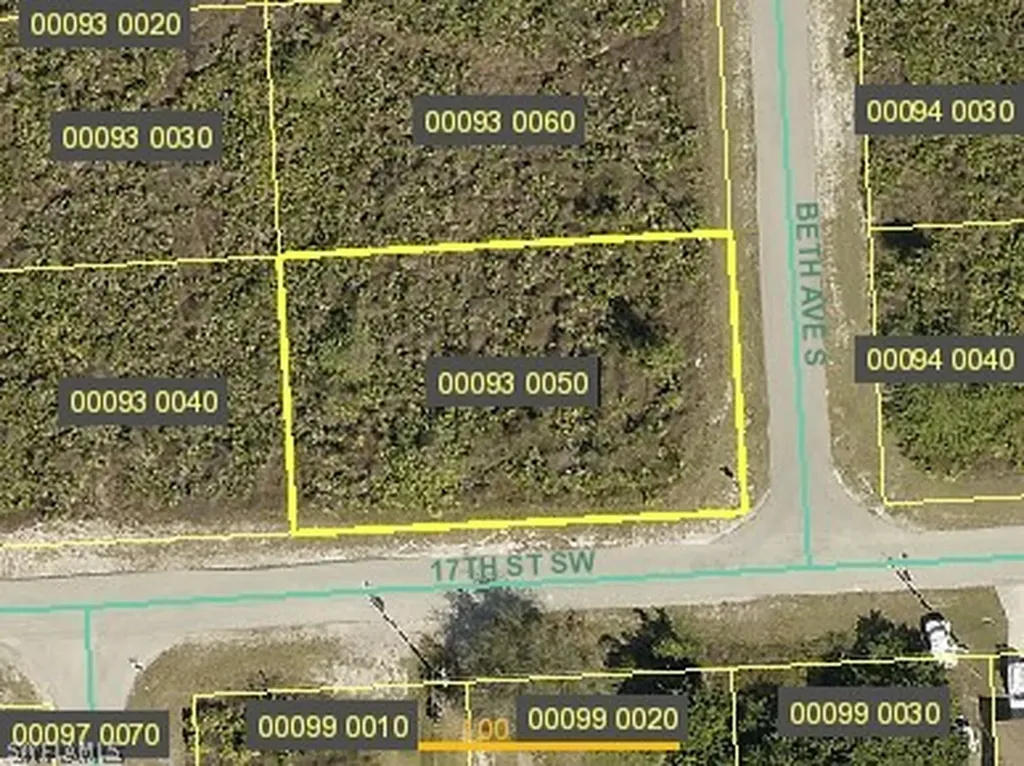1606 Beth Avenue S Lehigh Acres FL 33976