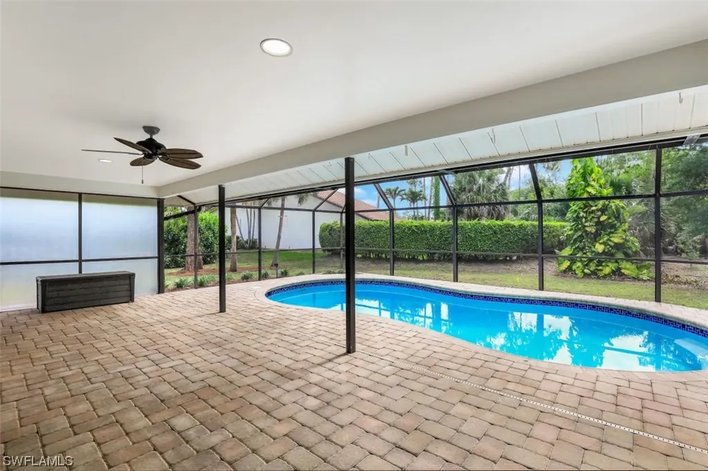 2225 Royal Lane Naples FL 34112