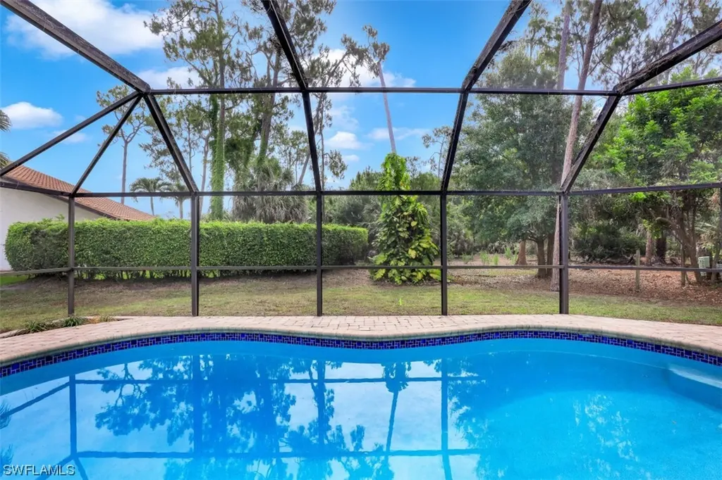 2225 Royal Lane Naples FL 34112