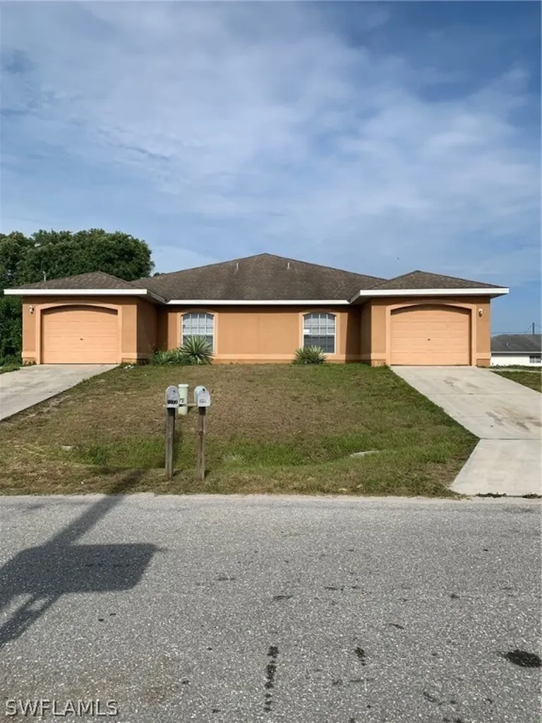 1112/1114 Hightower Avenue S Lehigh Acres FL 33973
