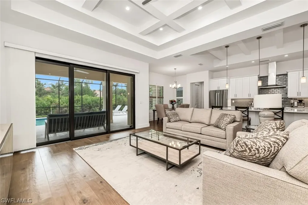 7437 Acorn Way Naples FL 34119