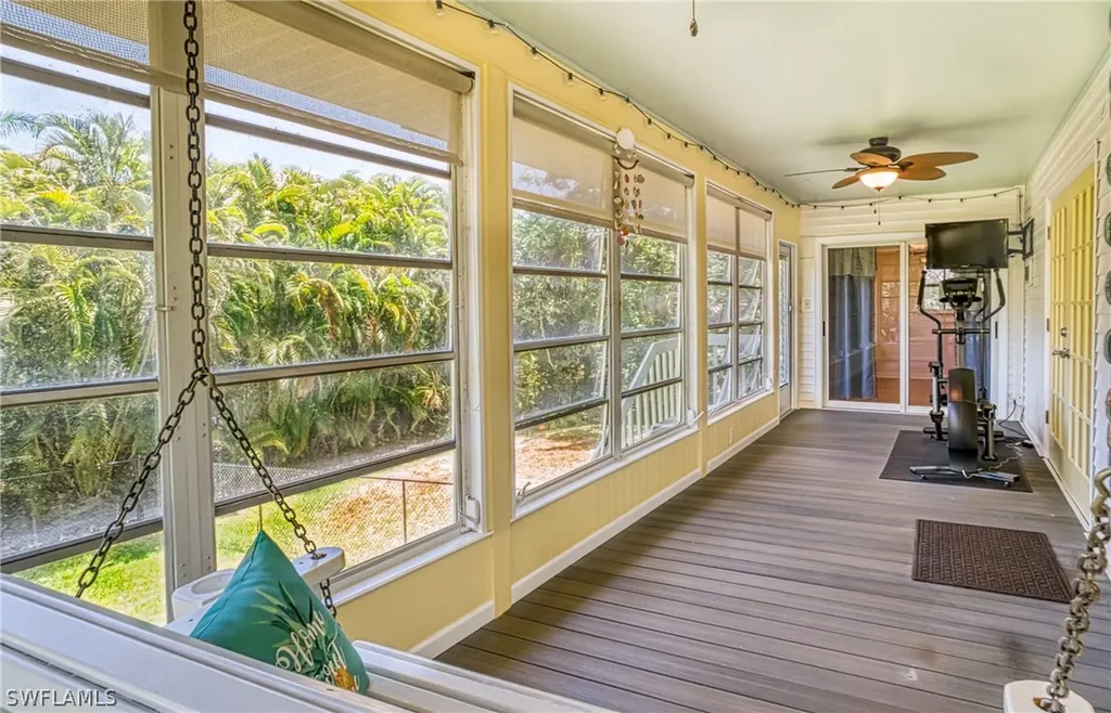 9408 Moonlight Drive Sanibel FL 33957