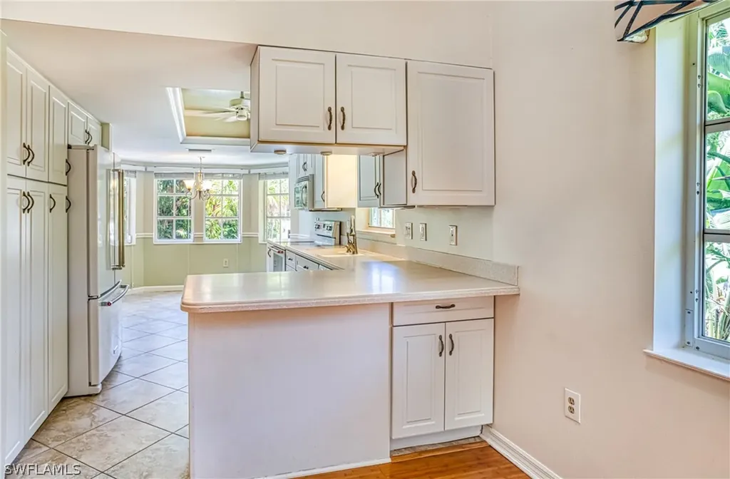 9408 Moonlight Drive Sanibel FL 33957